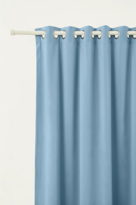 Packshot_zaslona_przelotki_SOFT_niebieska.webp