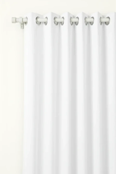 Packshot_zaslona_HOLD_tasma_snieznabiel-kopia.webp