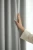 Modelka_zaslona_HOLD_przelotki_srebrna.webp