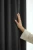 Modelka_zaslona_HOLD_przelotka_czarna.webp