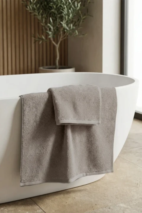 Kaszmirowy-Recznik-Hotelowy-SPA-II-do-Sauny.webp