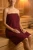 Bliska_Aranzacja_pareo_bordowy.webp