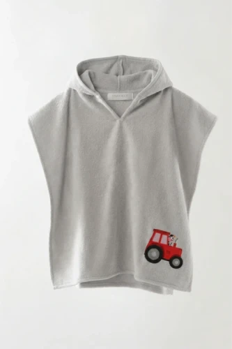Packshot_przod_ponczo_traktor.webp