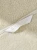 Recznik-bezowy-z-biala-biza-LIBRE (5).webp