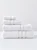 recznik-harmony-bialy-zloto-aranzacja-1-Spod-Igly-i-Nitki.webp