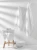 Recznik-Bialy-z-srebrna-biza-LIBRE.webp