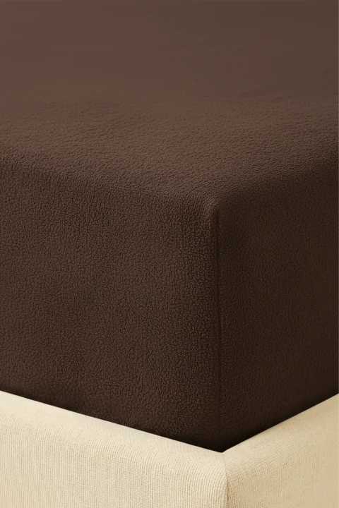 Material_Przescieradlo_FrotteZGumka_140x200_Brazowe (1).webp