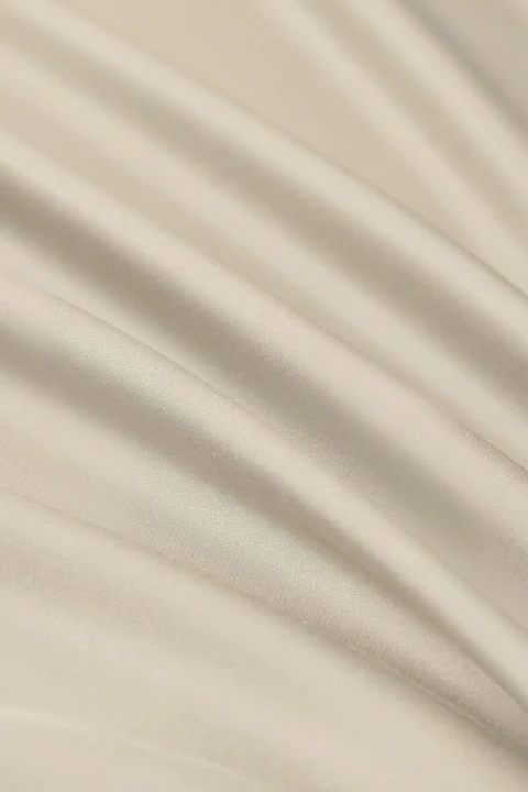 Bezowe-Przescieradlo-Bambusowe-Z-Gumka (2).webp