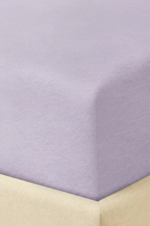 Zblizenie_Przescieradlo_FrotteZGumka_140x200_Wrzos.webp