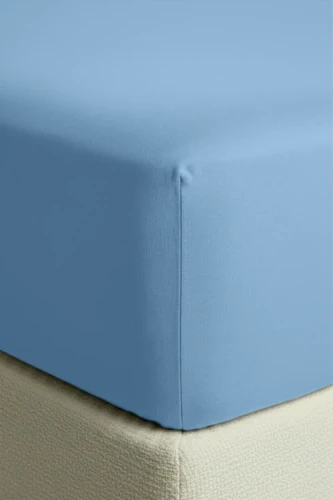Zblizenie_przescieradlo_jersey_blekit.webp