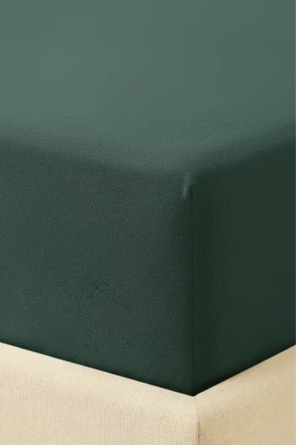 Material_Przescieradlo_FrotteZGumka_140x200_ButelkowaZielen.webp