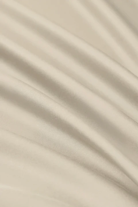 Bezowe-Przescieradlo-Bambusowe-Z-Gumka (1).webp