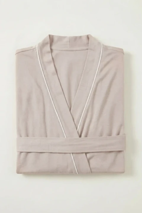 Damski-Szlafrok-Taupe-z-Biala-Biza-ELAN (5).webp