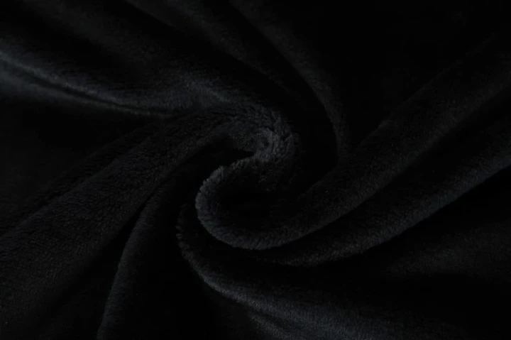 JZ1A2676_new_Easy-Resize.com.webp