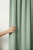 Modelka_zaslona_przelotki_SOFT_szalwia.webp